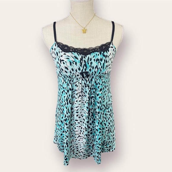 ✨🌺 y2k Betsey Johnson Slip 🌺✨ - Picture 1 of 6